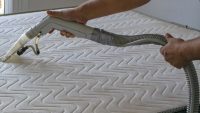 How to clean a mattress